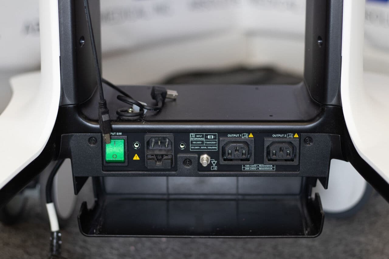 Samsung H60 Ultrasound Rolling Cart thumbnail 2