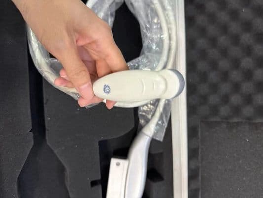GE 8C-RS Micro-Convex Array Ultrasound Transducer thumbnail 4