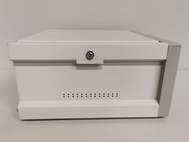 Karl Storz SCB D-C Light Endoscopic Light Source thumbnail 7