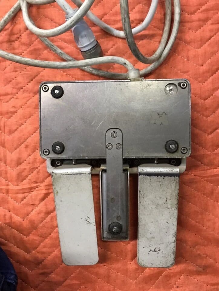 Philips 9896-000-03992 Footswitch for Cath/Angio Lab Systems thumbnail 2