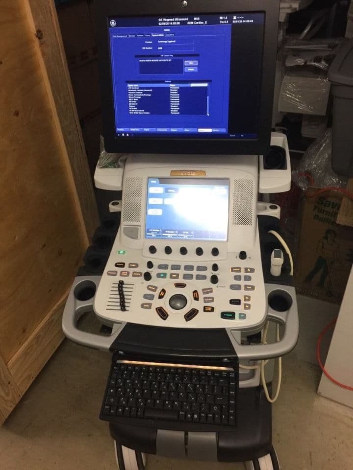 GE Vivid E9 BT12 Cardiovascular 4D Ultrasound System image 1