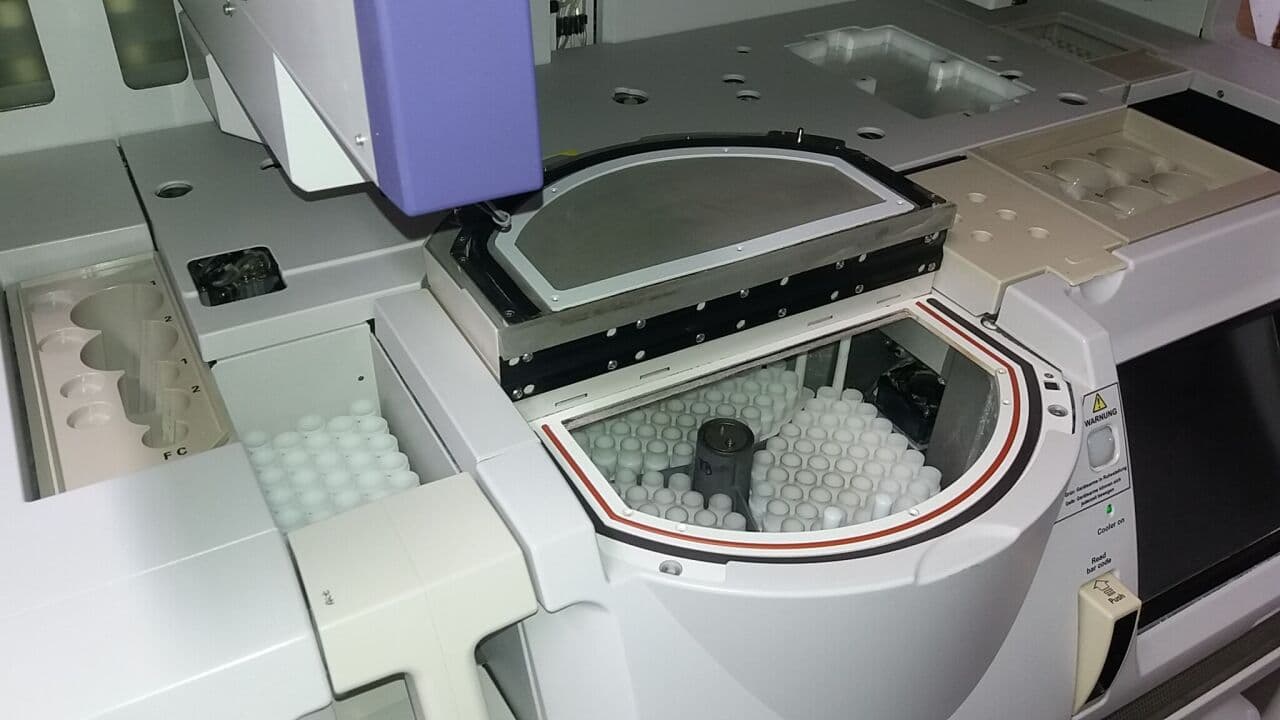 Automated Immunology Analyzer — Phadia ImmunoCAP 250 thumbnail 3