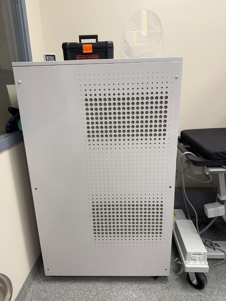 For Sale TOSHIBA Aquilion 64 CT Scanner thumbnail 4