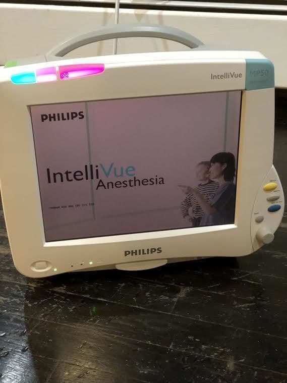 Philips IntelliVue MP50 Anesthesia Patient Monitor thumbnail 2