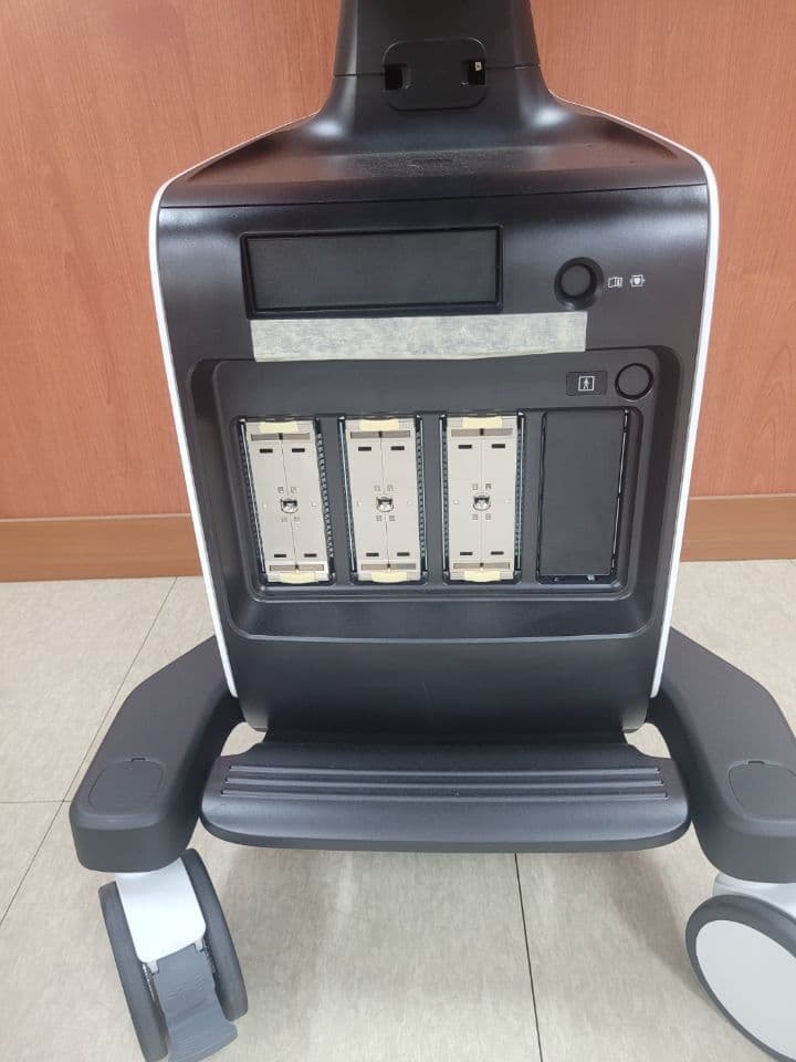 Samsung V7 OB/GYN and Vascular Ultrasound System thumbnail 6