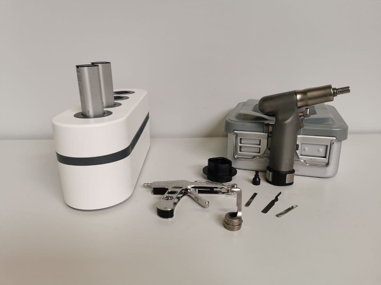 Aesculap Acculan III Surgical Power Tool System thumbnail 2