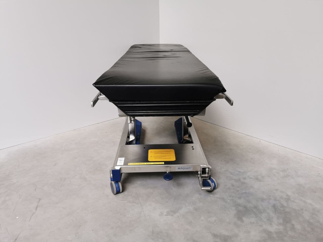 Surgical Operating Table — Maquet 1150.16B0 / 1146.60A0 thumbnail 3