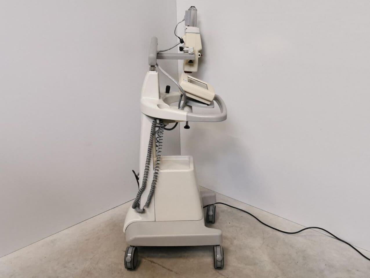 Liebel-Flarsheim Angiomat Illumena MRI Contrast Injector thumbnail 5