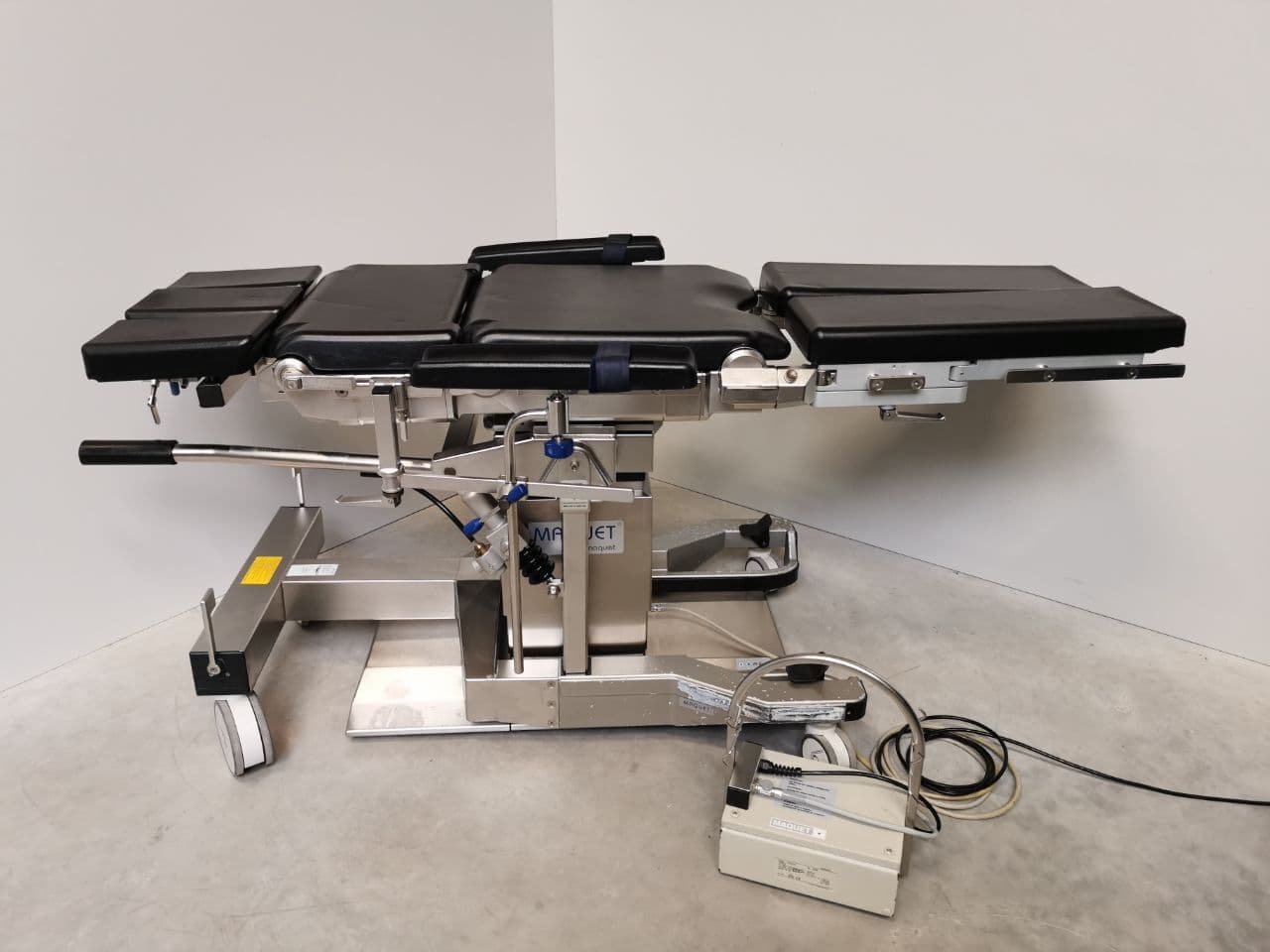 Surgical O/R Table — Maquet 1150.30A0 / 1150.81A0 / 1150.01C1 thumbnail 2