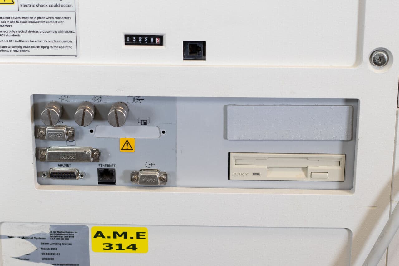 GE OEC MiniView 6800 Mini C-Arm thumbnail 11
