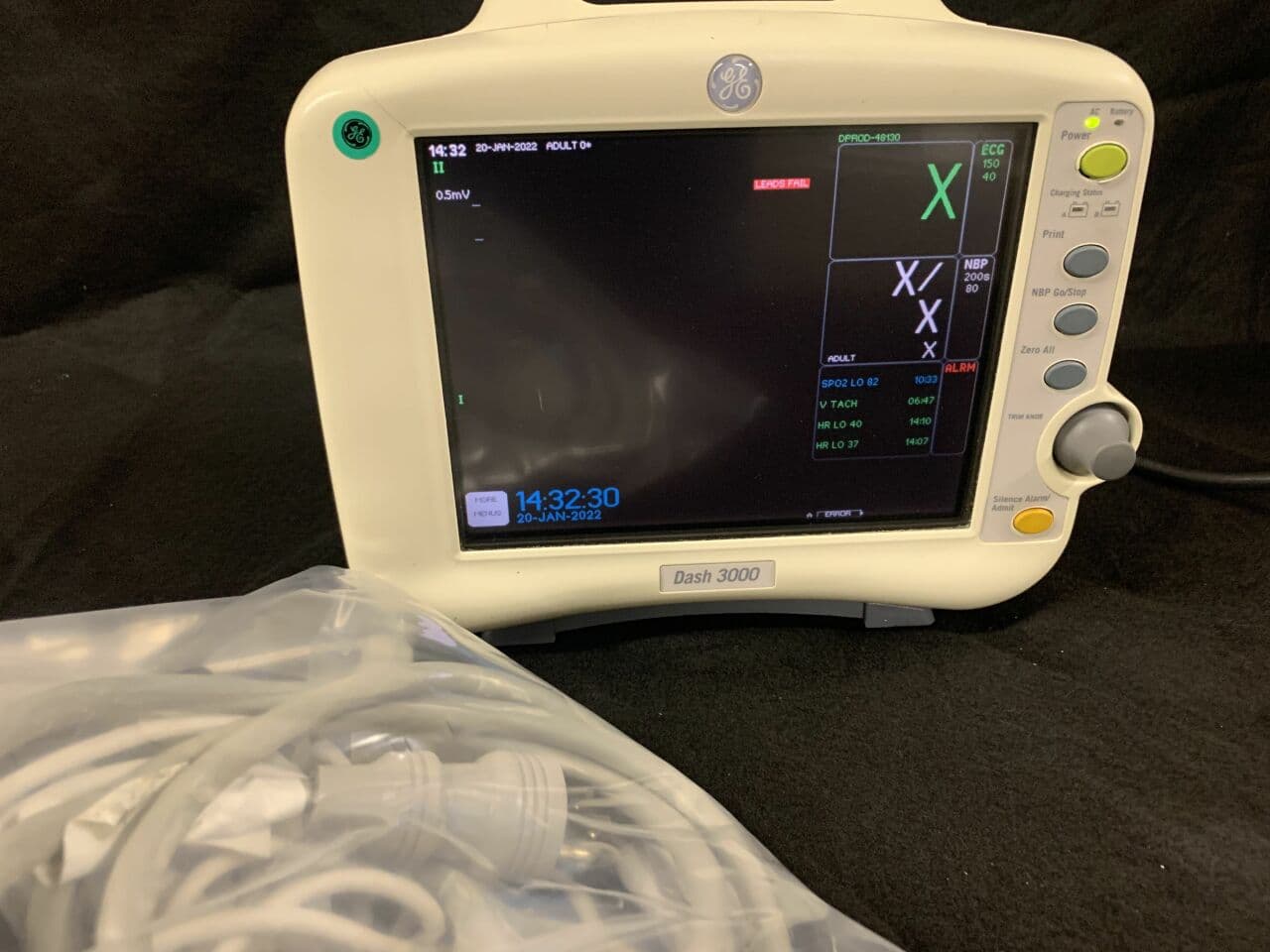 GE Dash 3000 Biomed Certified Bedside Monitor with Cables