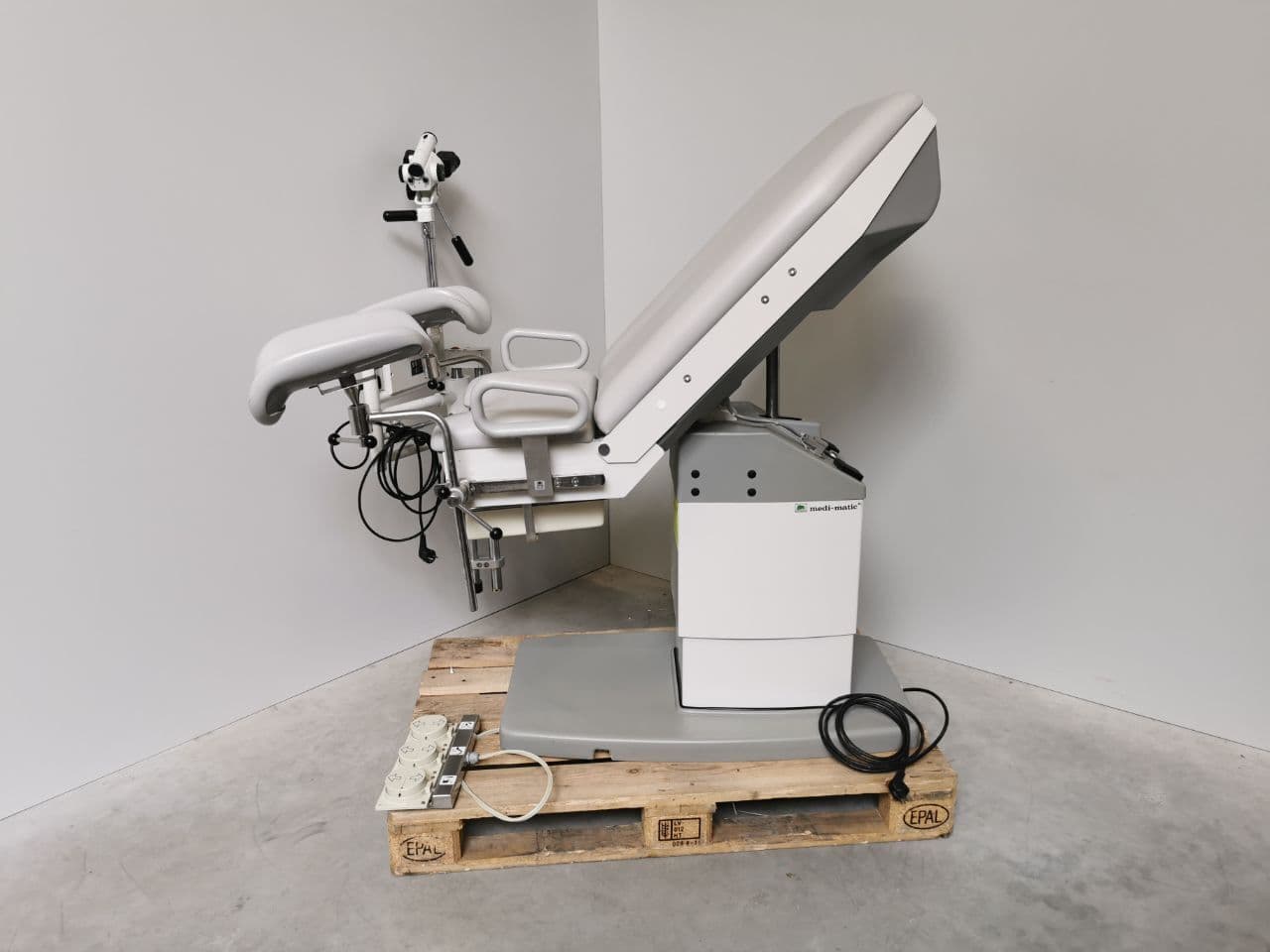 Versatile Examination Chair by Schmitz — Model 115.515 thumbnail 5