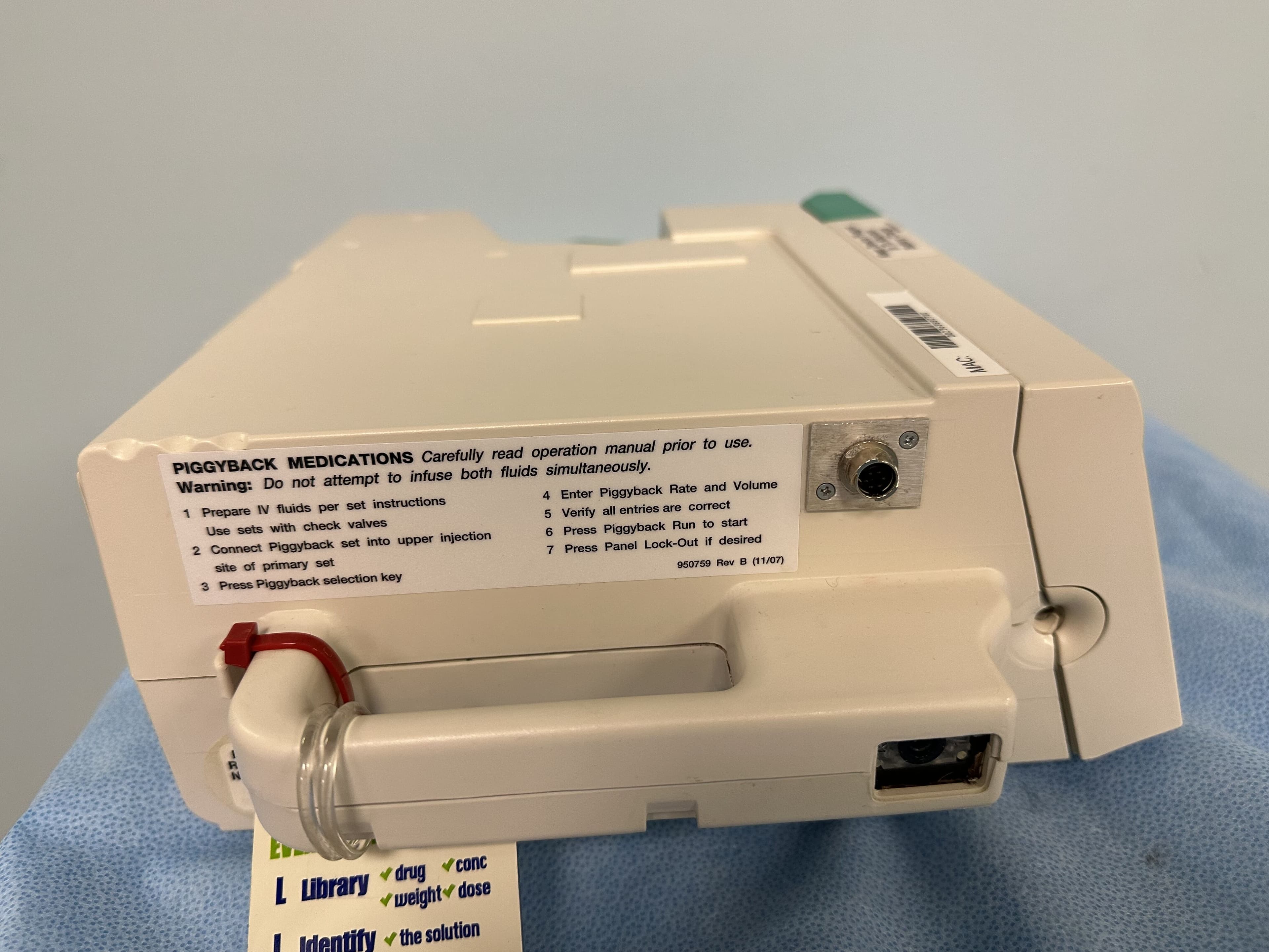 B. Braun Outlook 400ES Safety Infusion System IV Pump thumbnail 5