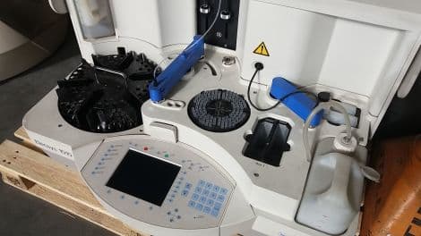 Immunoassay and Routine Testing with the Roche Elecsys 1010 Analyzer thumbnail 2
