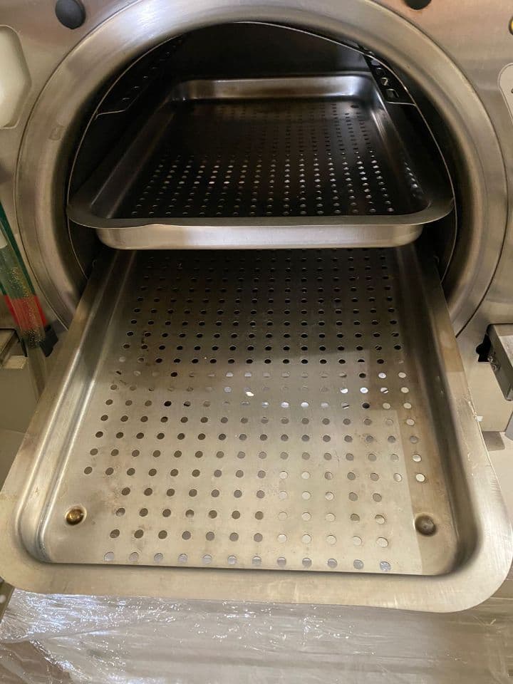 Midmark Ritter M11 UltraClave Tabletop Autoclave thumbnail 4