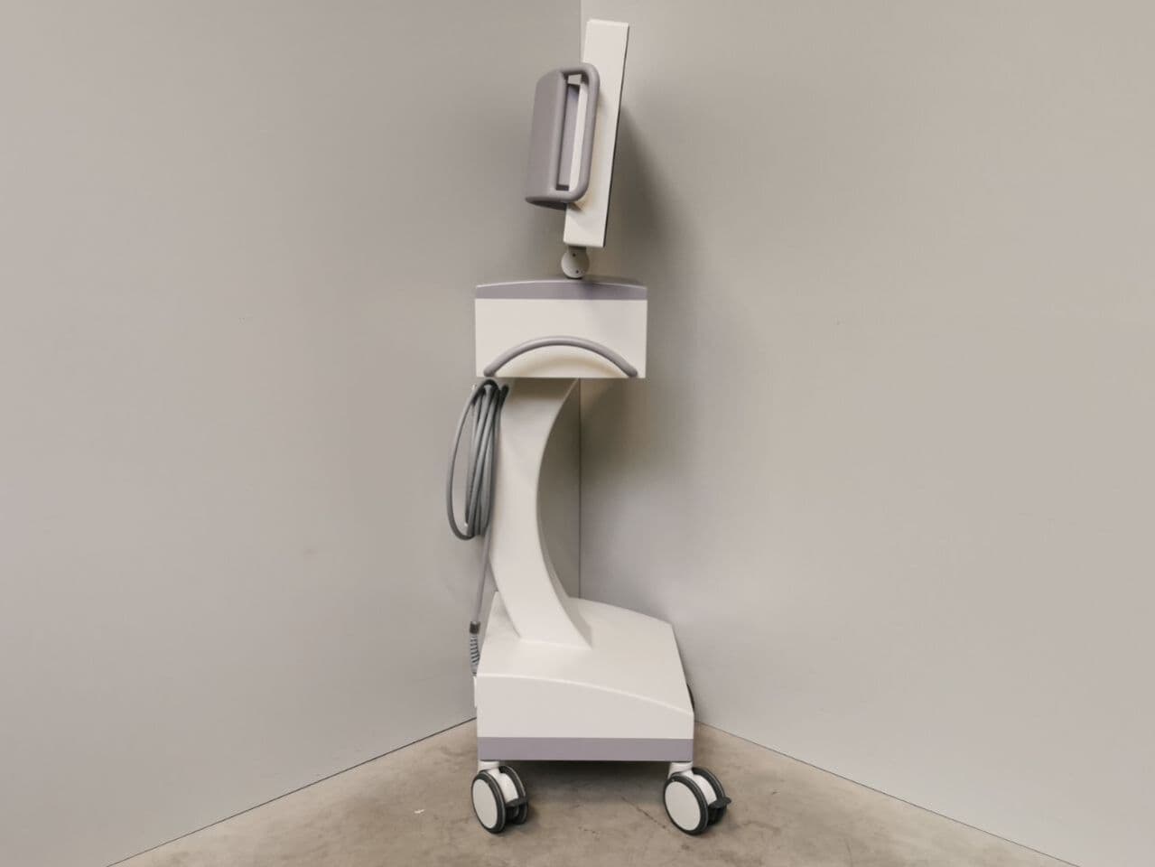 Fluoroscopy Monitor Cart — GE MC5-10100 thumbnail 5