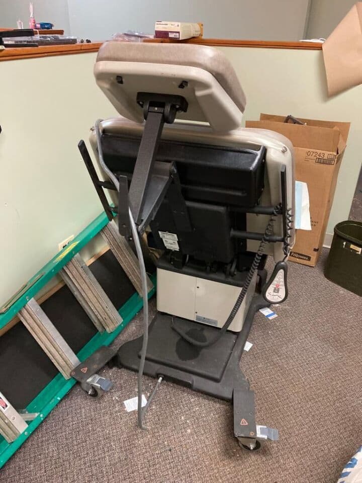 Power-Adjustable Midmark 75L Procedure and Exam Chair with Hand Control thumbnail 7