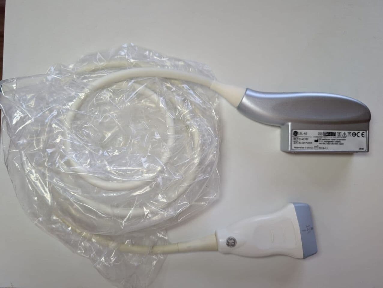 GE 12L-RS Linear Array Ultrasound Transducer image 1