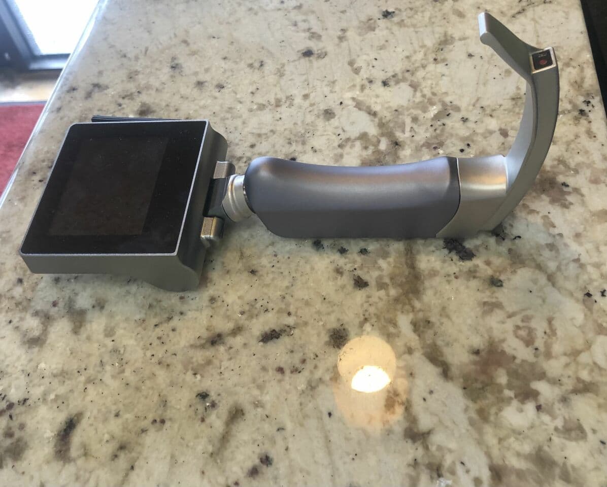 Unknown Laryngoscopes Portable Video Laryngoscope System thumbnail 2