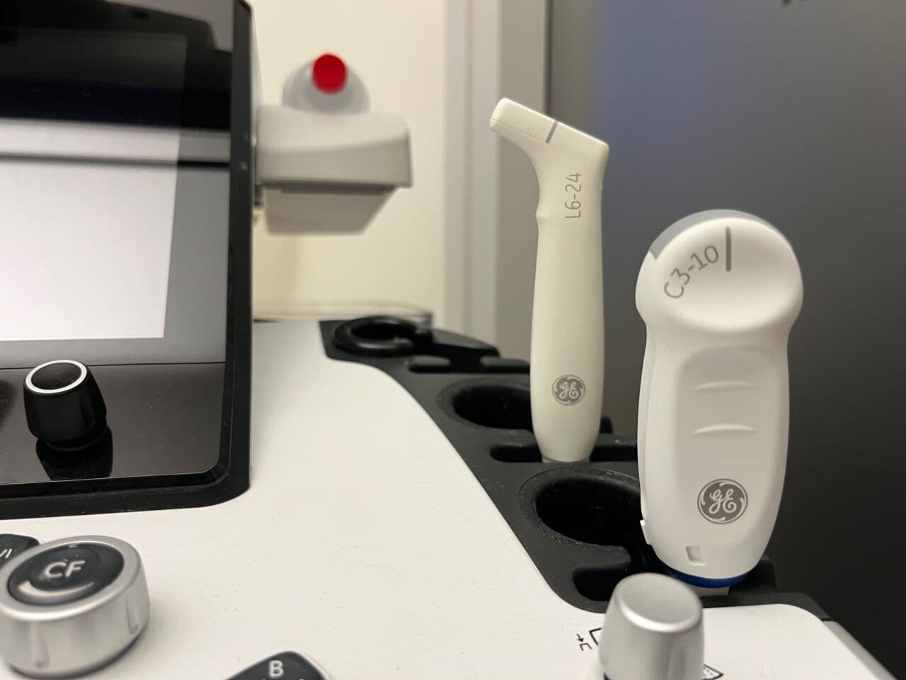 GE Logiq E10 General Ultrasound System thumbnail 4