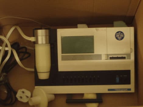 Vitalograph Compact Spirometer for Pulmonary Function Testing