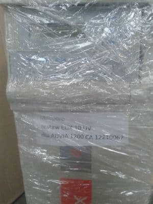 Elix 10 Laboratory Water Purification System from Millipore thumbnail 3