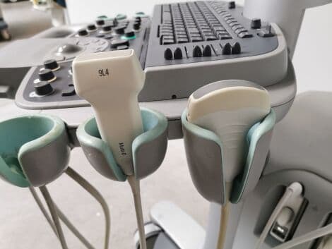 Siemens Acuson S2000 General Ultrasound System with 9L4 & 4C1 Transducers thumbnail 6