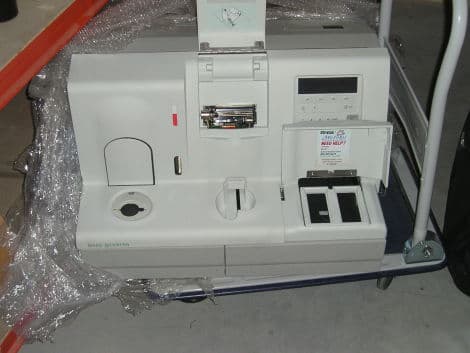 Cardiac Chemistry Analyzer — Dade Behring Stratus CS thumbnail 2