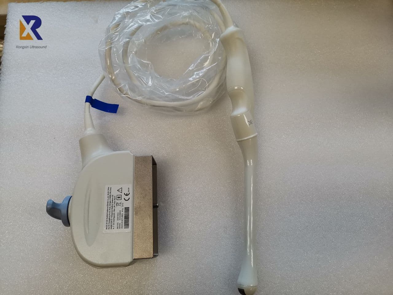GE E8C Endocavity Ultrasound Transducer Probe thumbnail 3