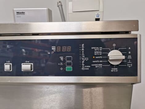 Instrument Reprocessing Washer Disinfector — Miele G 7882 thumbnail 5
