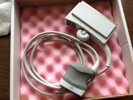 Siemens 17L5 HD Vascular & Small Parts Ultrasound Probe (10035724) image 1