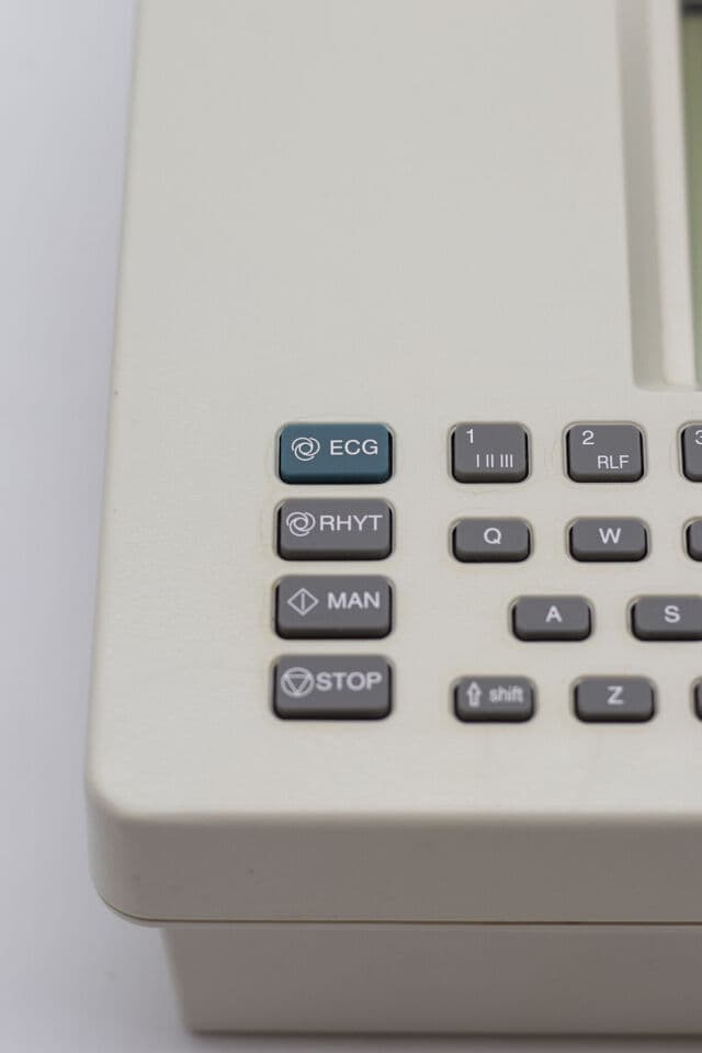 Burdick Eclipse 4 EKG Machine thumbnail 6