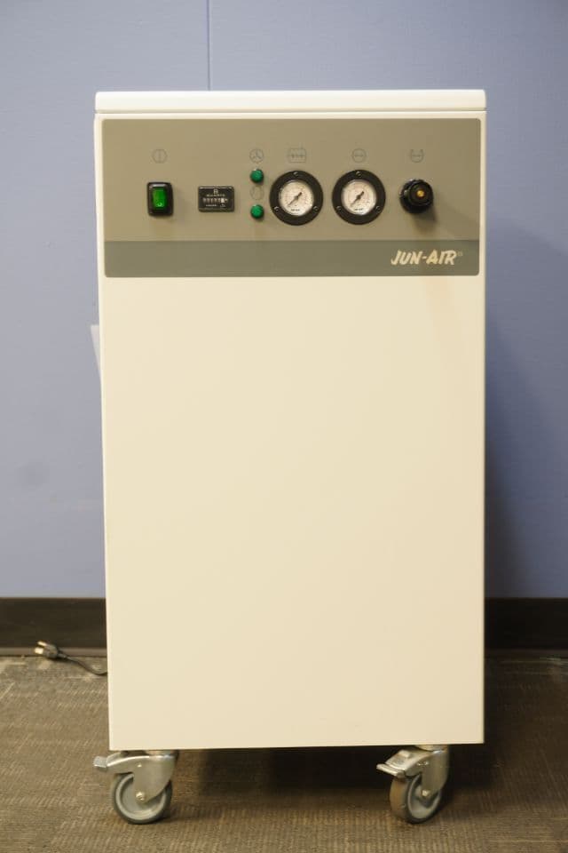 For Sale JUN-AIR OF302-25MQ2 Medical Oil-Free Air Compressor