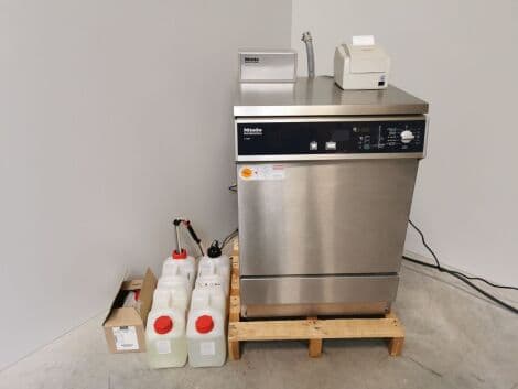 Instrument Reprocessing Washer Disinfector — Miele G 7882 thumbnail 2