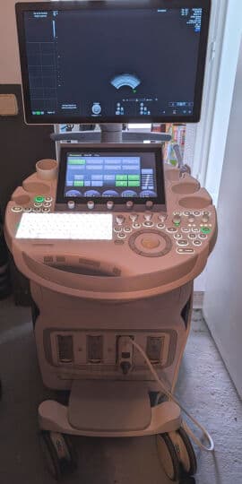GE Voluson E8 OB/GYN Ultrasound System thumbnail 3