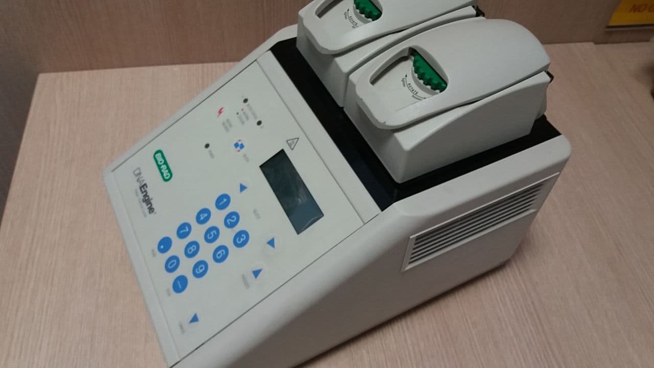 Bio-Rad DNA Engine PTC-200 Peltier Thermal Cycler for Microbiology Labs thumbnail 2