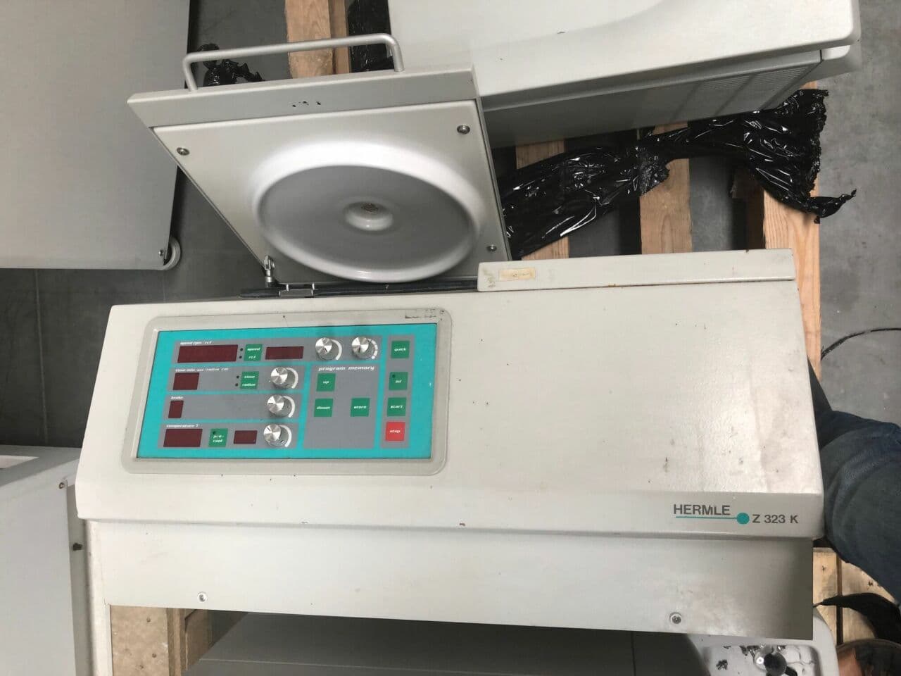 Hermle Z323K Refrigerated High-Speed Centrifuge