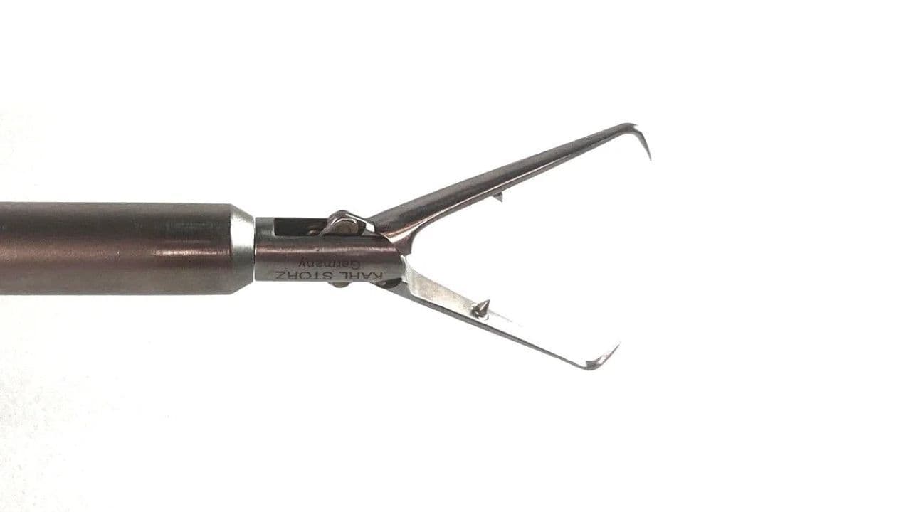 Karl Storz 33552UM Clickline Sawalhe Tenaculum Grasping Forceps Laparoscopic Instrument thumbnail 2