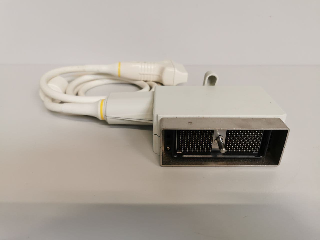 GE Healthcare 7L Linear Ultrasound Probe thumbnail 3