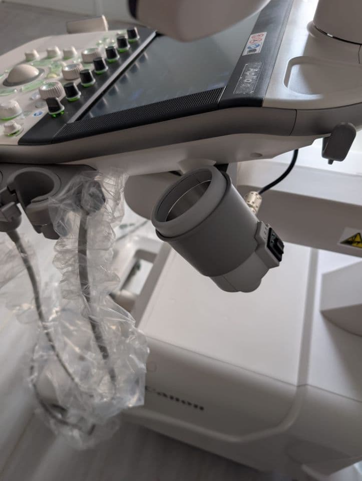 Toshiba Aplio A Diagnostic Ultrasound System thumbnail 2