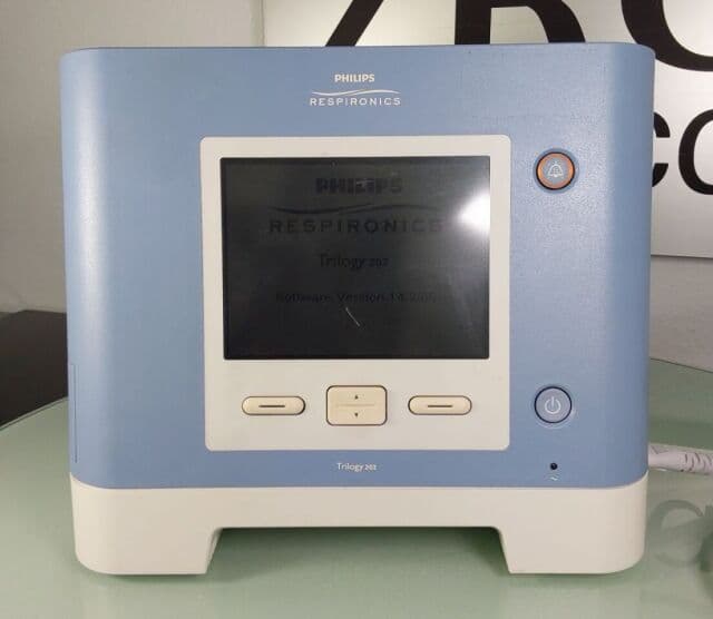 For Sale PHILIPS Trilogy 202 Ventilator thumbnail 2