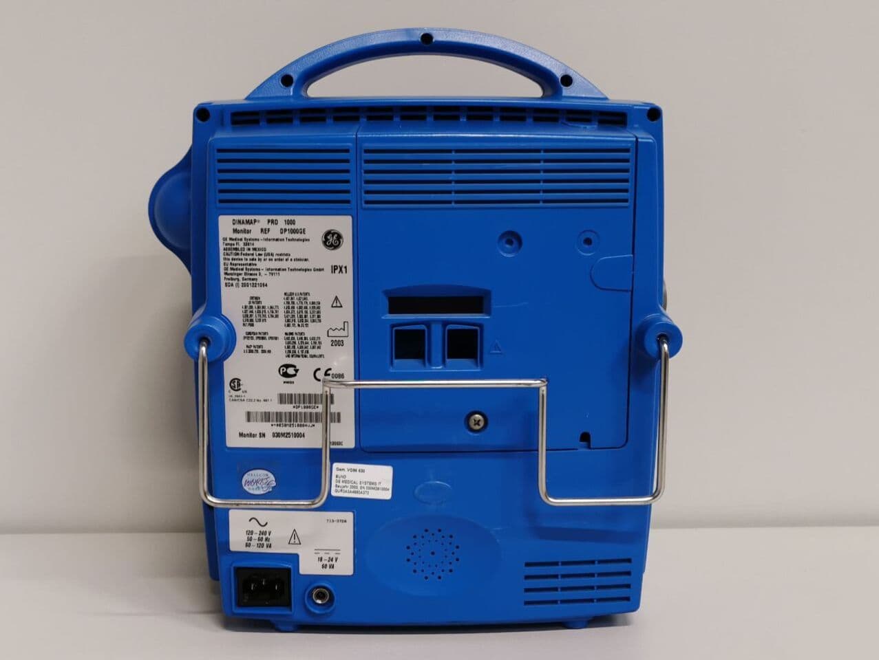 GE DINAMAP Pro 1000 Vital Signs Monitor thumbnail 4