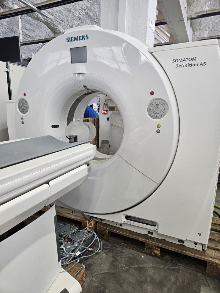 For Sale SIEMENS Definition AS 128 CT Scanner thumbnail 2
