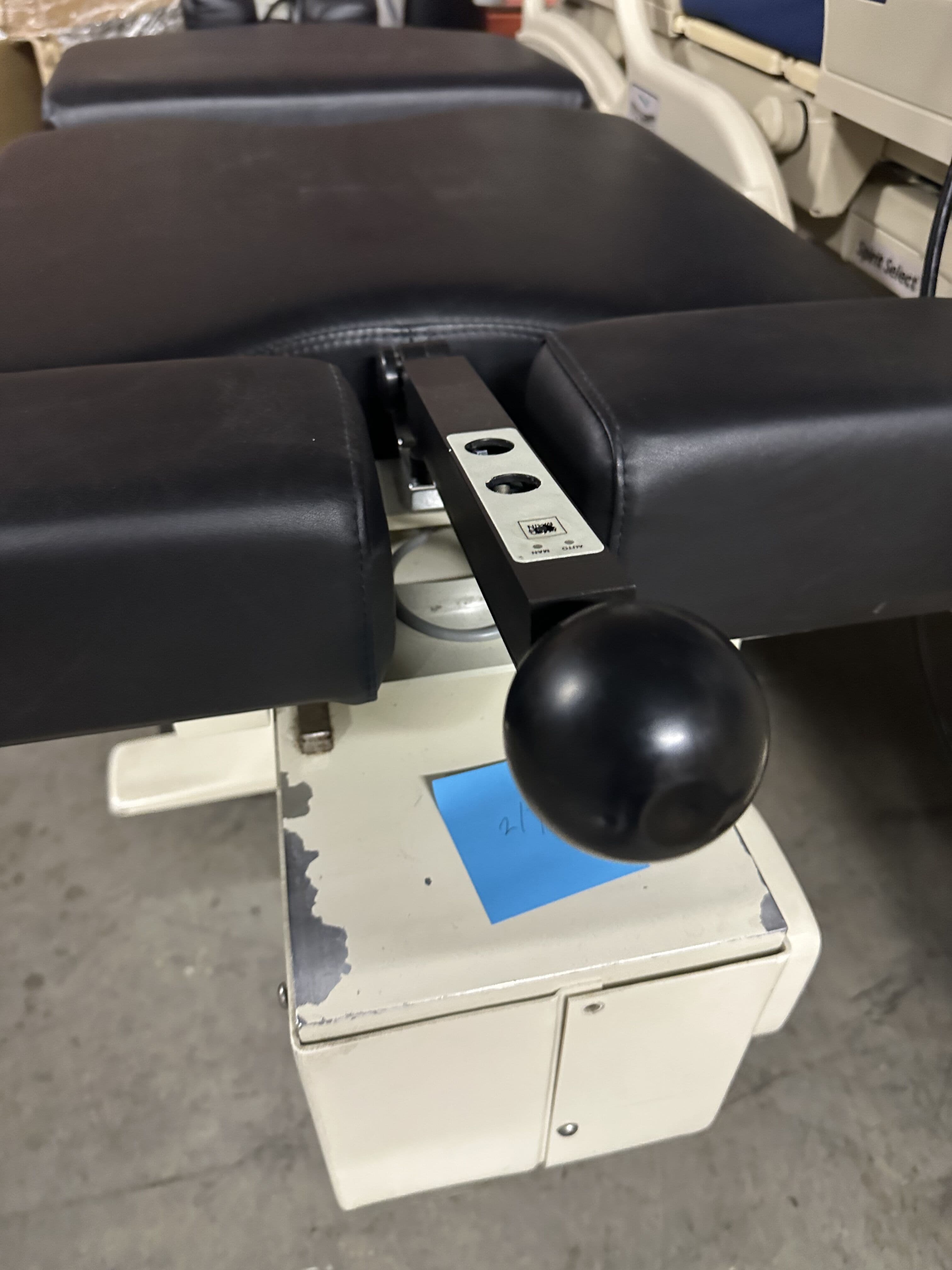 Cox 100 PB Flexion Distraction Chiropractic Table with Drops and Elevation thumbnail 3