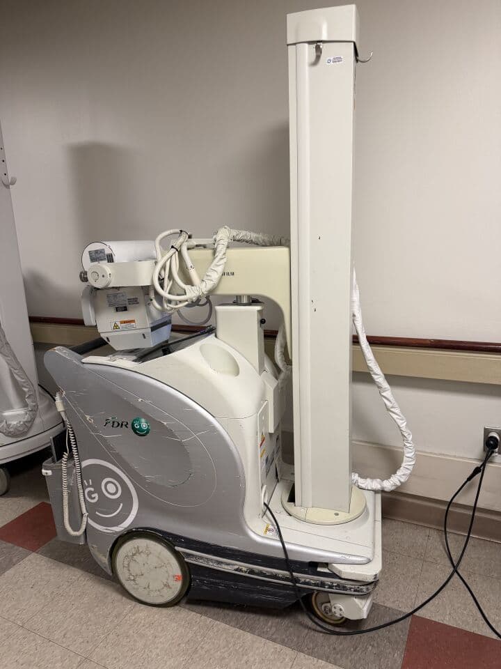 Fuji FDR-Go Digital Portable X-Ray System thumbnail 2