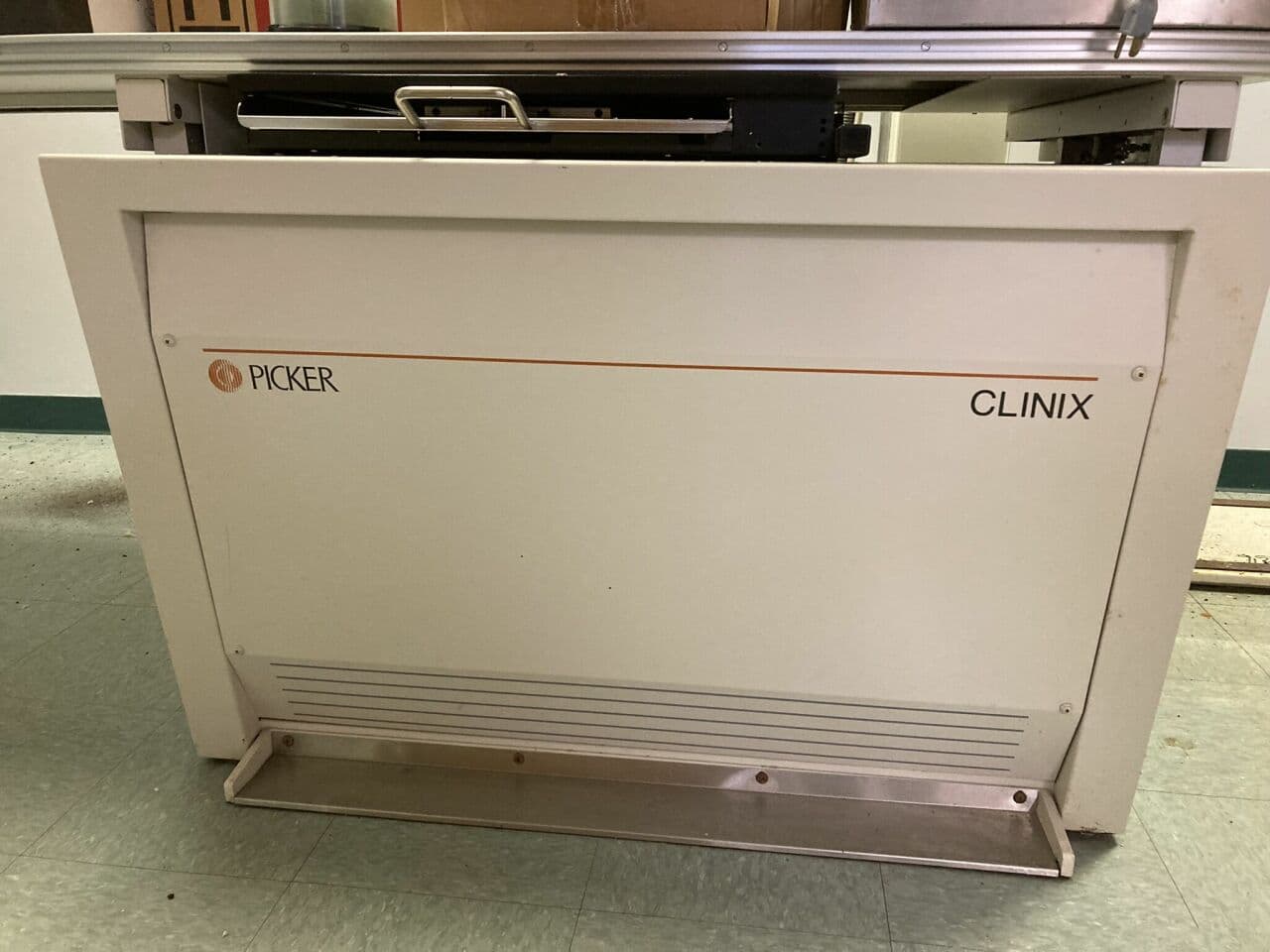 Picker Clinix Radiographic Room System thumbnail 2
