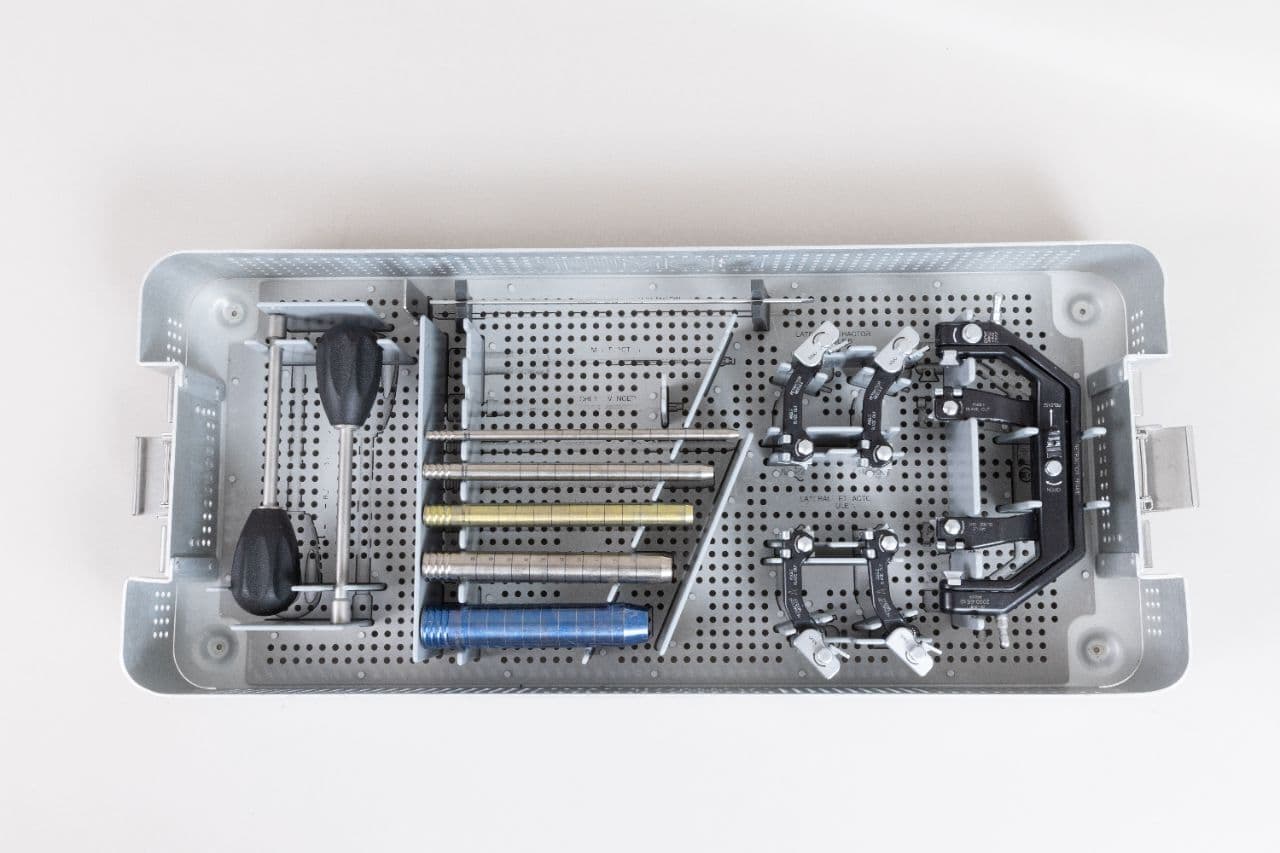 Biomet AccuVision Minimally Invasive Spinal Exposure Retractor System thumbnail 3