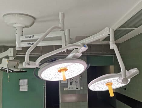 Maquet POWERLED 500 + 300 - DF K3 Dual-Head Surgical Light thumbnail 2