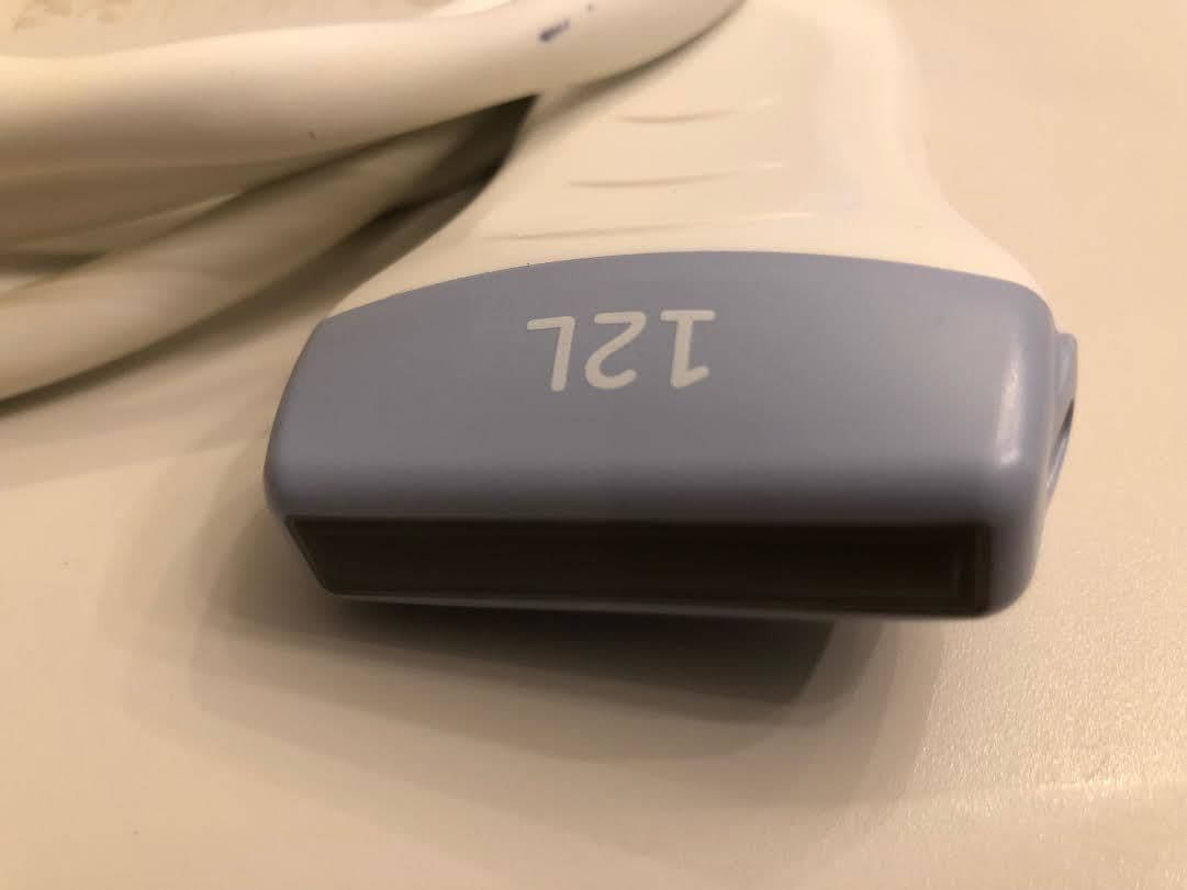GE 12L-RS Linear Ultrasound Transducer thumbnail 3