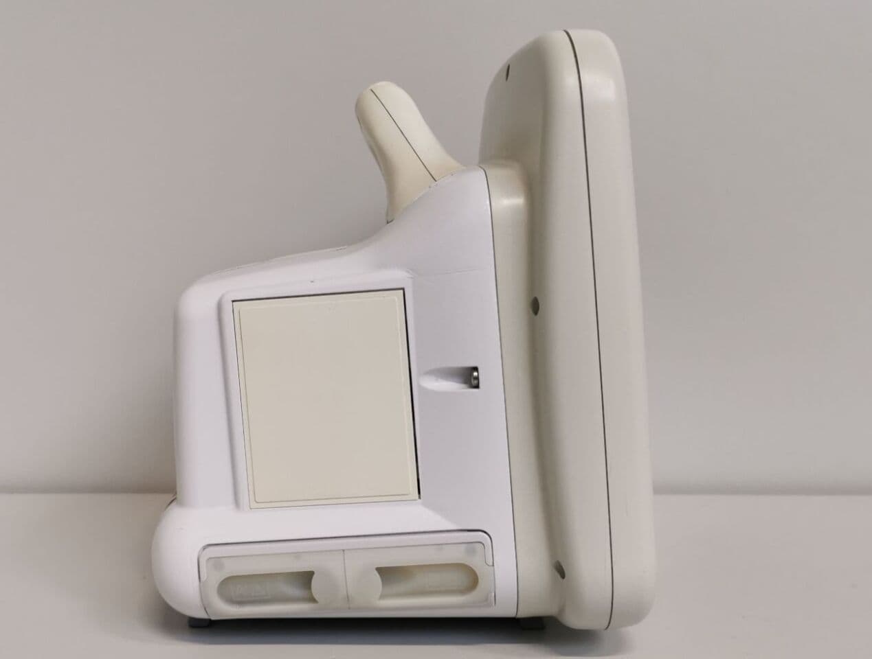 GE Dash 4000 Multiparameter Patient Monitor thumbnail 6